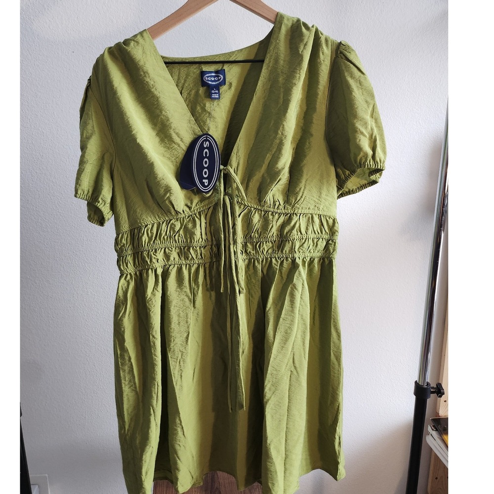 SCOOP Women's Olive Green V-Neck Smocked Waistline Tie Front Casual Dress L